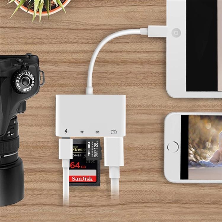 NÖRDIC Lightning-kortlæser 2-slot SD, MicroSD 1xUSB-A, 1xUSB-C Opladning UHS-I