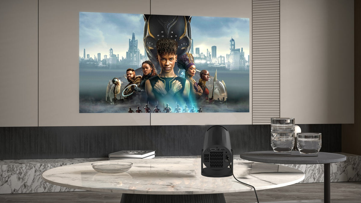 NÖRDIC Mini Portable Projector – 720p HD-understøttelse, Android 11, WiFi 6, BT 5.0, 180° rotation, hjemmebiografprojektor