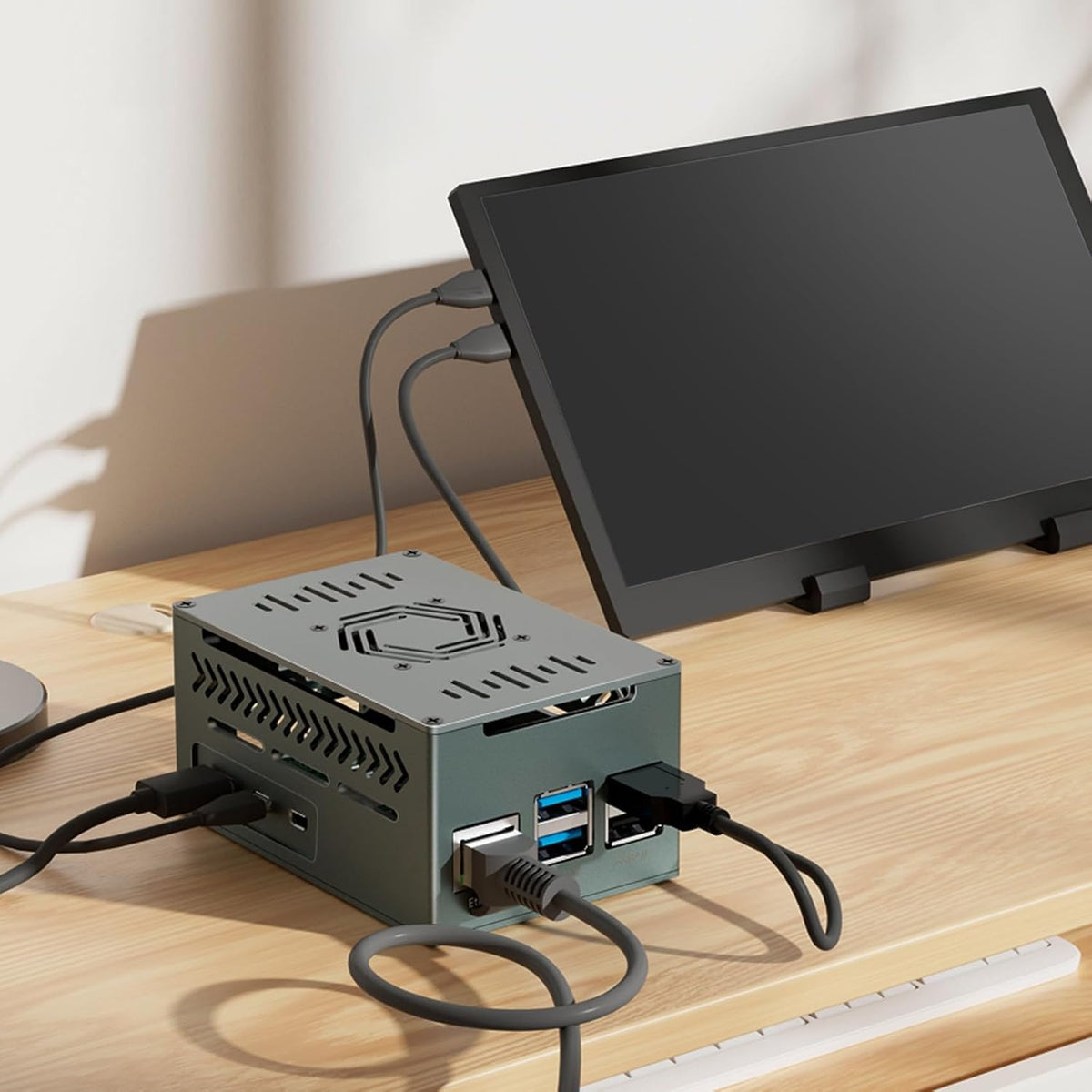 Raspberry Pi 5-kabinet i aluminium med PWM-blæser og køleprofiler
